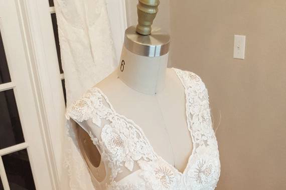 Unique Wedding Dresses, Couture Wedding Dresses, Custom Made Wedding Dresswww.acherie.com
