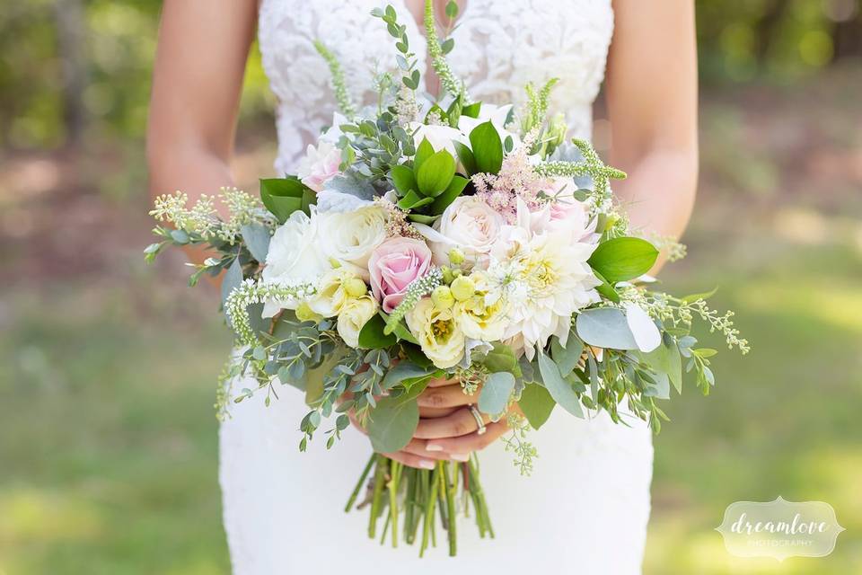 Summer bridal bouquet