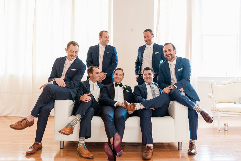 Groom and his court