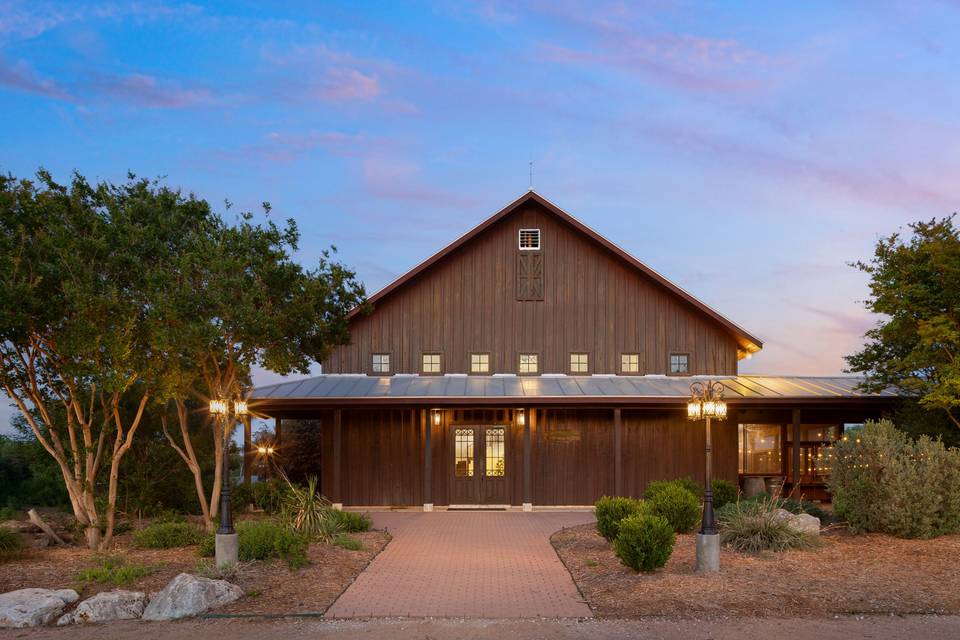Exterior Hofmann Ranch