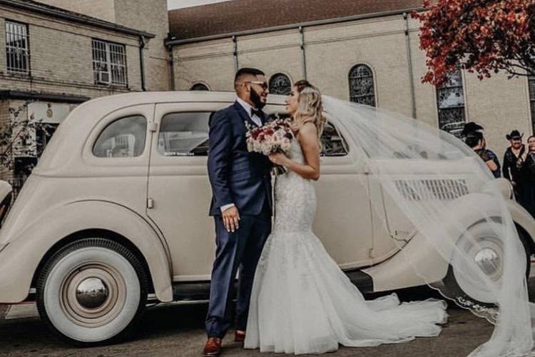 1935 Ford wedding car