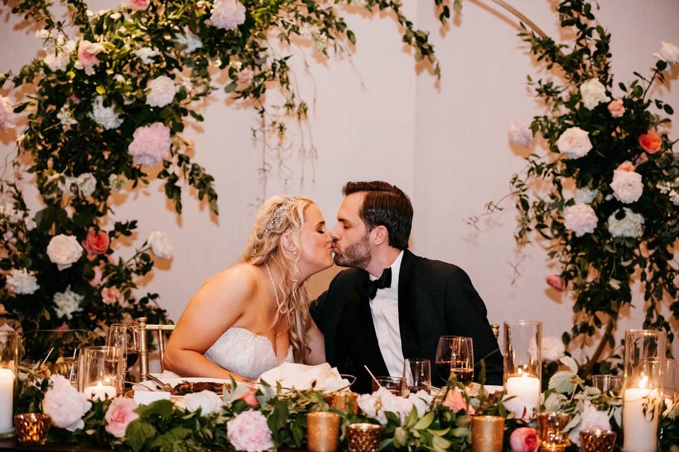 Sweetheart Head Table