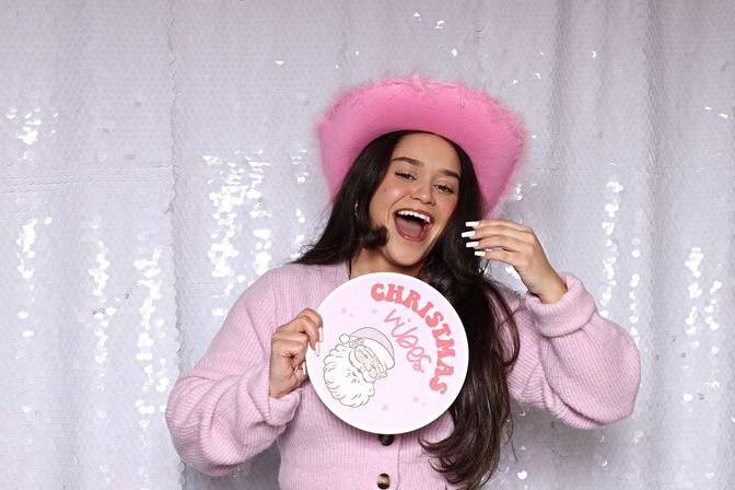 The Timeless Capture Booth Co.