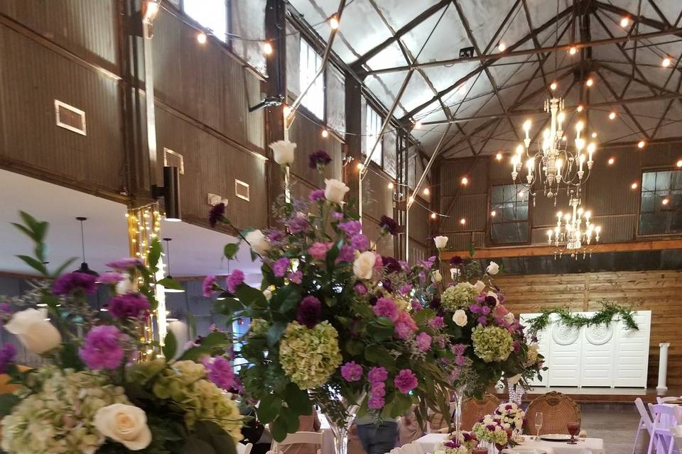 Head table arrangements