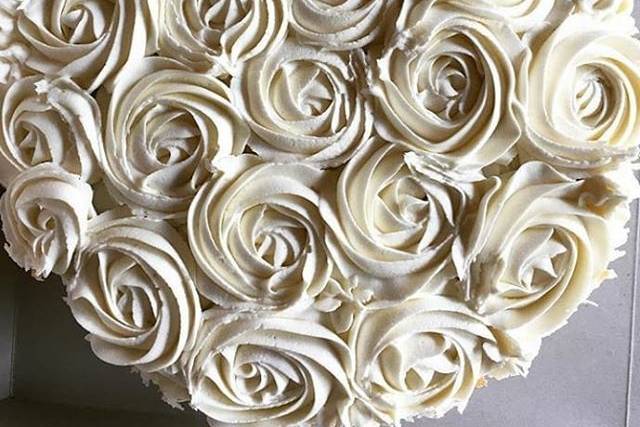Buttercream roses