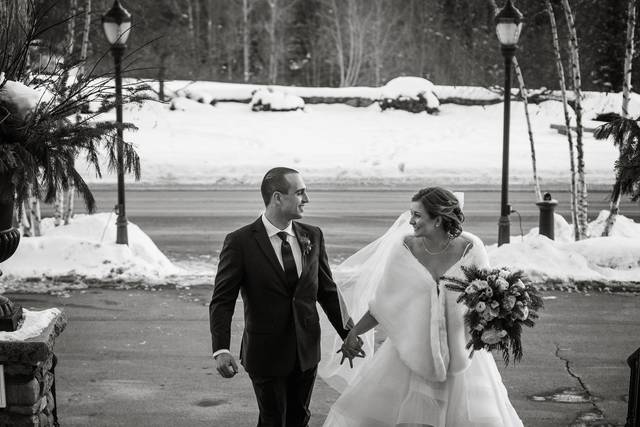 Kiss the Bride Wedding