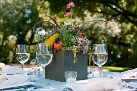 Green wedding centerpiece. Photo by La Dolce Vita Photo.