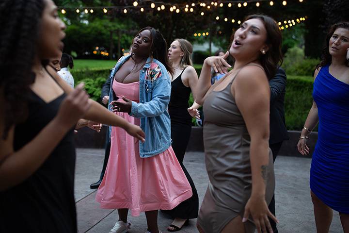 Ladies Dance Vibe