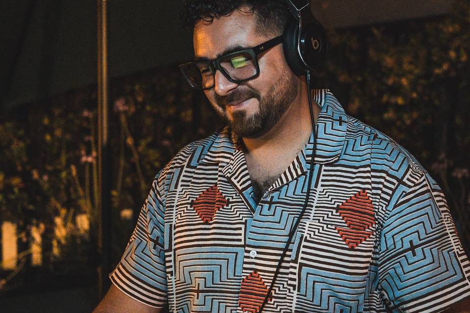 DJ C-RIZ