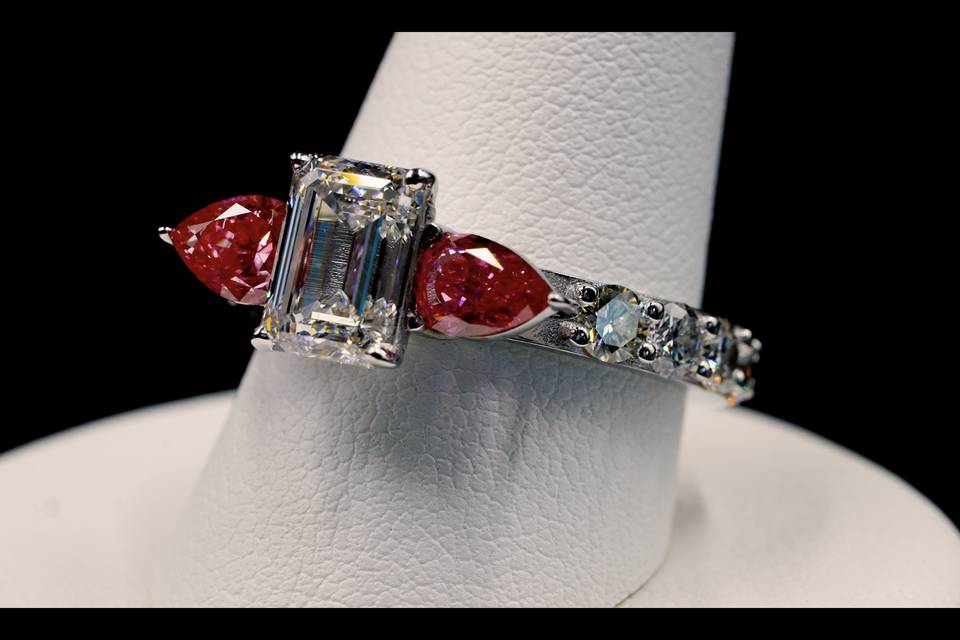 10k White gold Diamond Ring