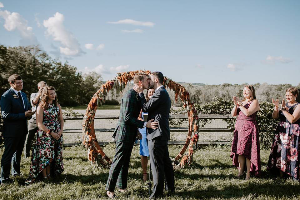 Wedding kiss | Photo by Whitney Nichols Photo