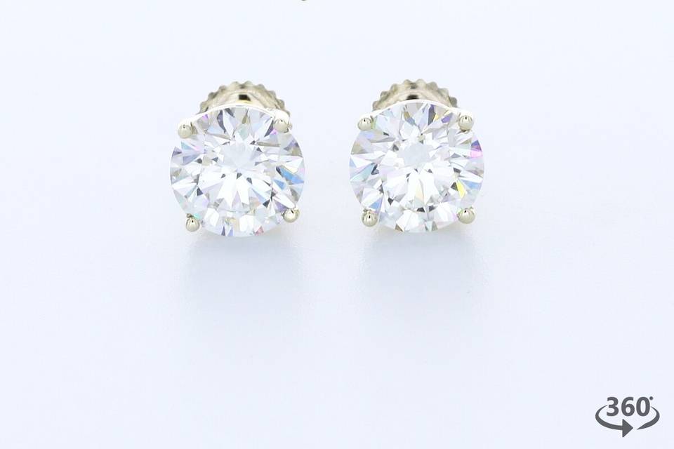 Classic Basket Studs Earring