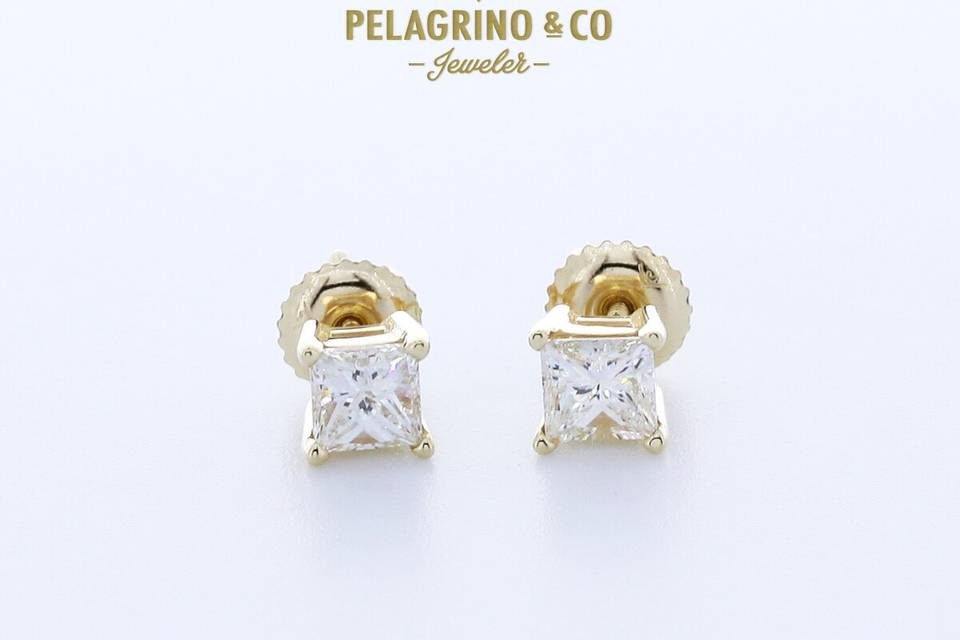 Classic Basket Studs Earring