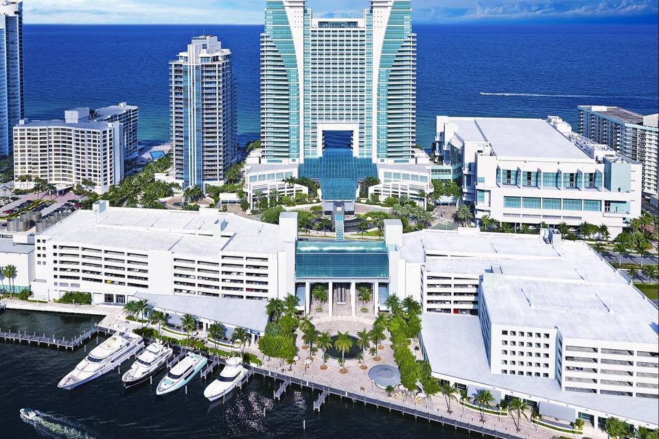 Resort Intracoastal View