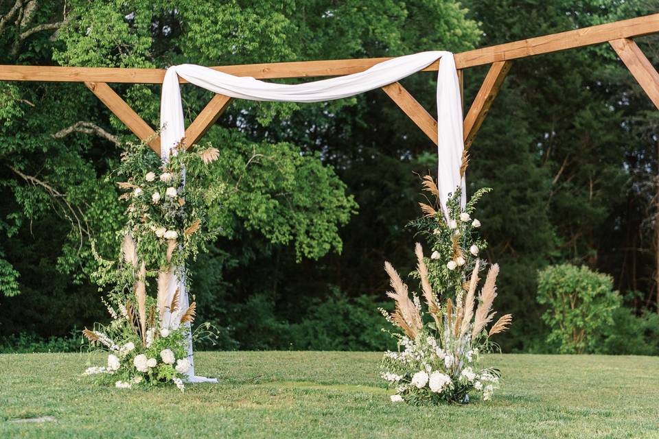 Close up arbor