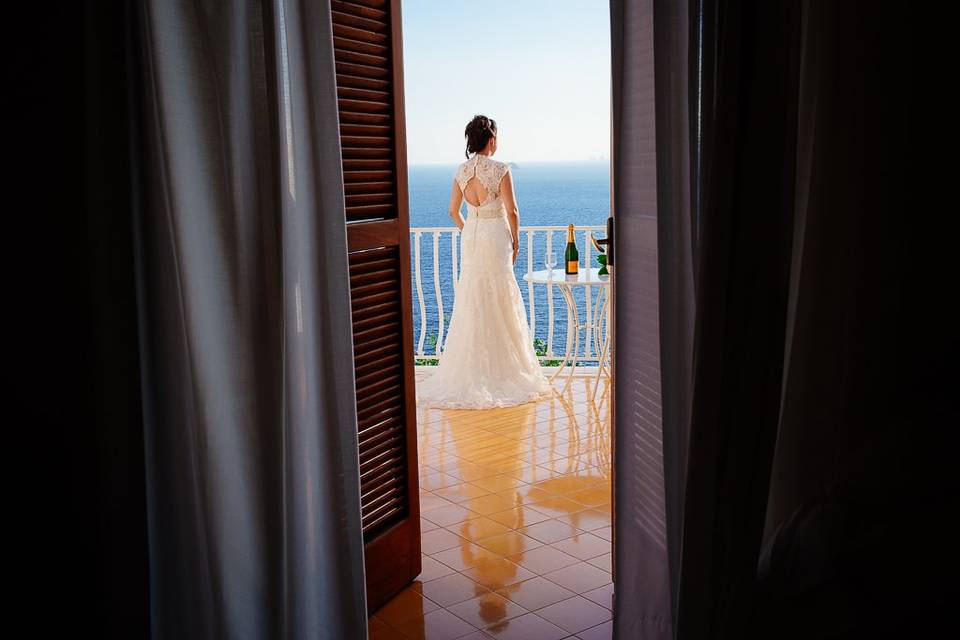 Bride enjoying view Praiano