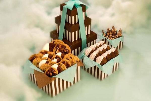 A divine tower of tantalizing temptations. Our Heavenly Medley of gourmet cookies has it all. From delicious macaroons dipped in chocolate to an assortment of our heavenly favorites, topped with our delicious English Toffee Candy.
http://www.heidisheavenlycookies.com/products/Heavenly_Medley-13-7.html