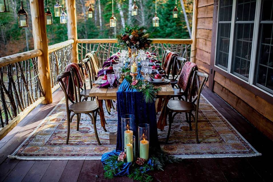 Table setup at Tea Pond