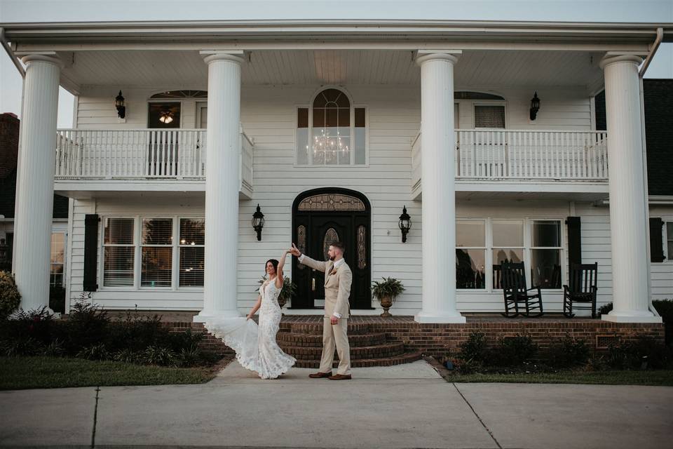 Couple dancing