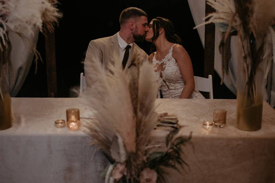 Sweetheart table