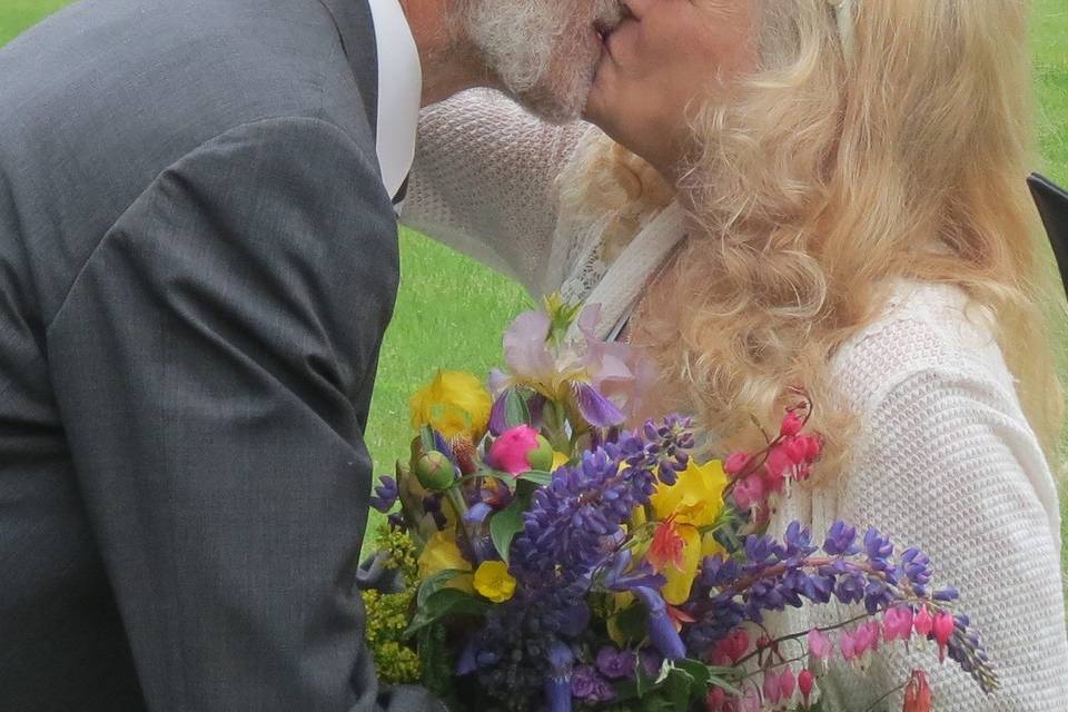 Flower Kiss