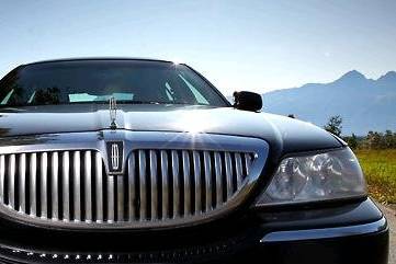 Town Executive Limousine