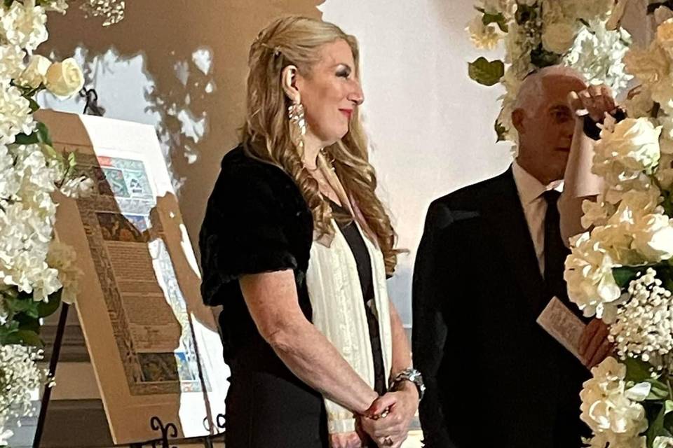 Waiting for the Bride and Groo