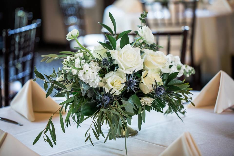 Medium centerpiece