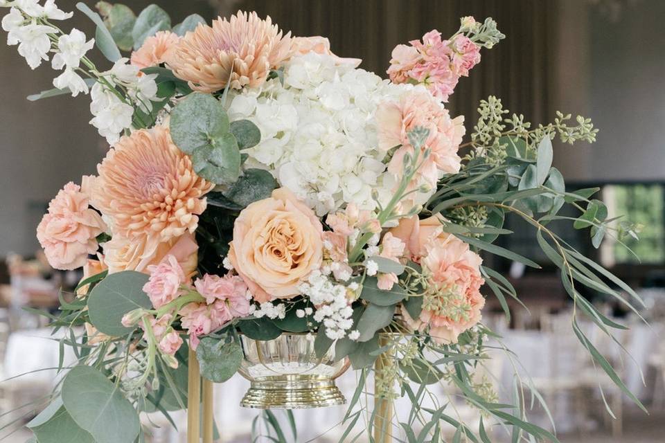 Tall centerpiece