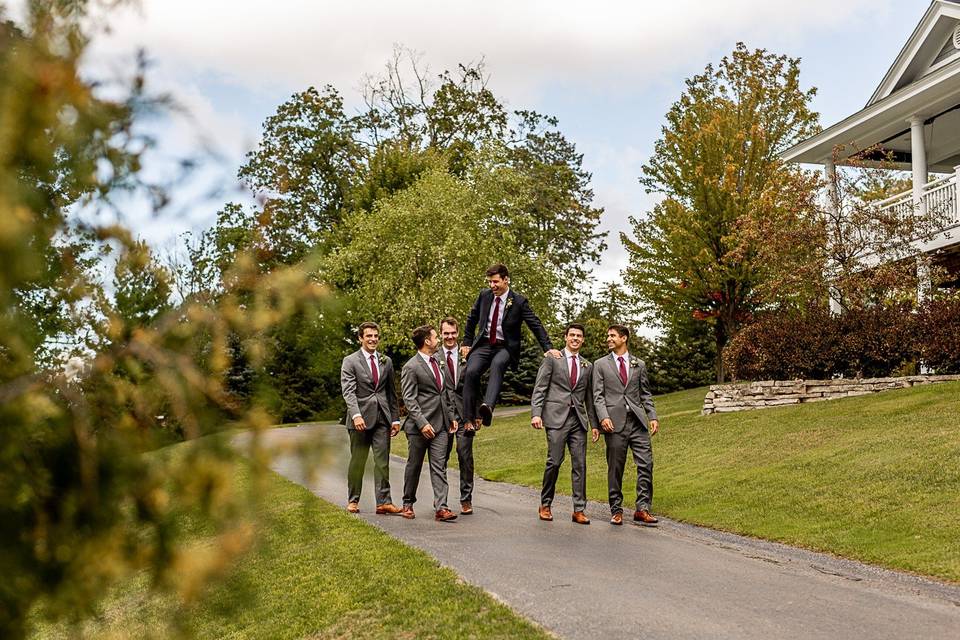 Paul + his groomsmen