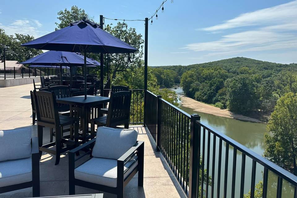 Riverbird Winery