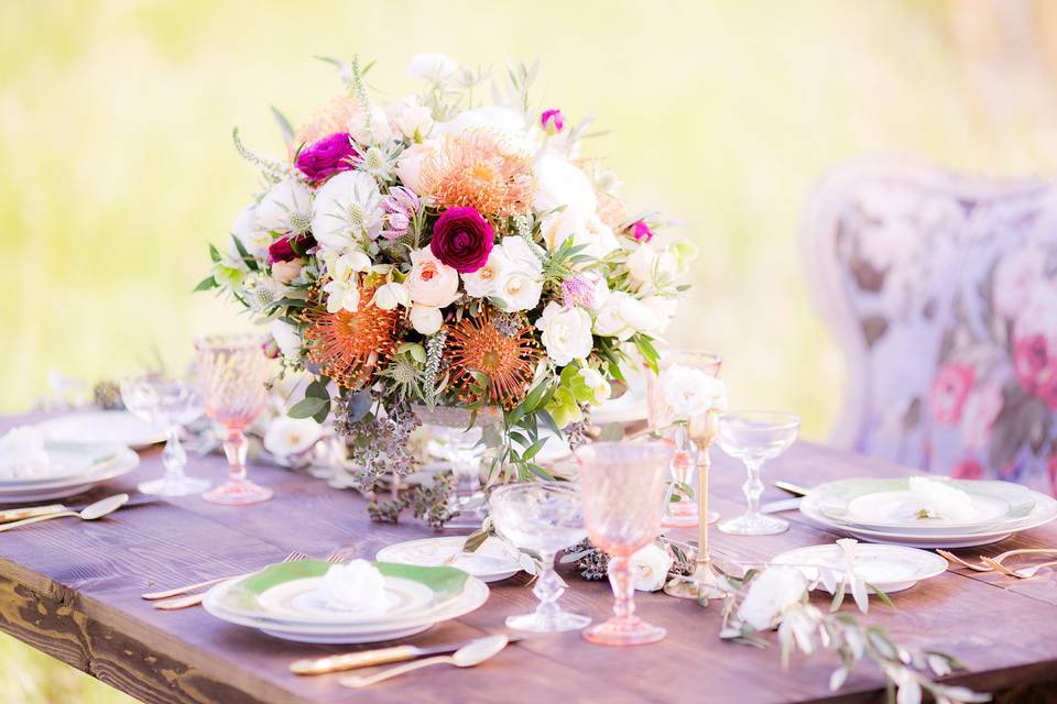 Table set-up with centerpiece