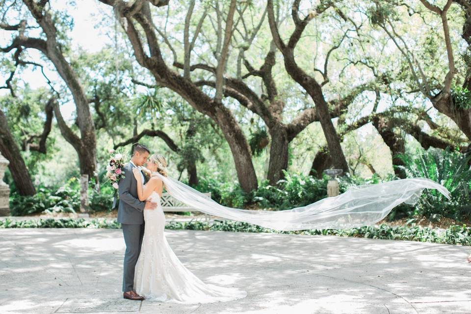 Champagne & GRIT - Dress & Attire - Palm Beach Gardens, FL - WeddingWire