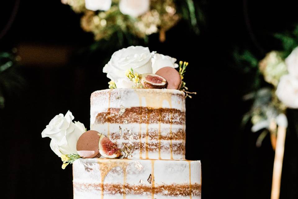 Naked wedding cake