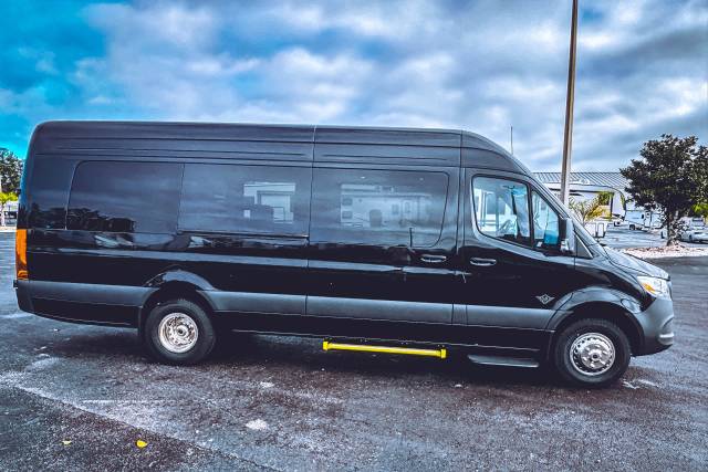 Unique Corporate Limos