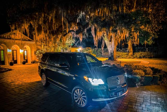 Wedding airport transportation Jacksonville.jpg