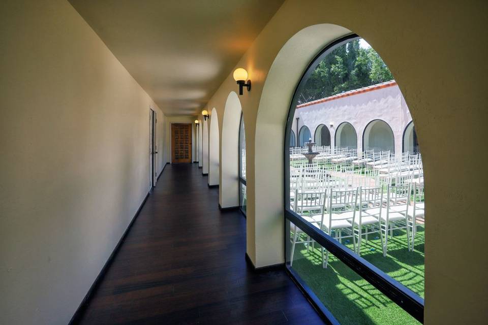 Veranda and hall