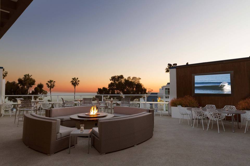 DoubleTree Suites by Hilton Doheny Beach