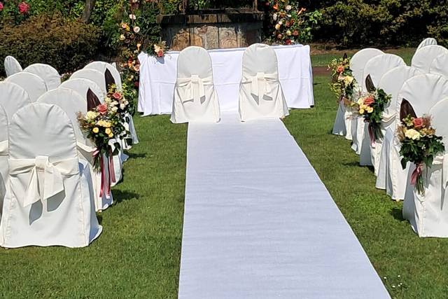Wedding Aisle and Ceremony Arc