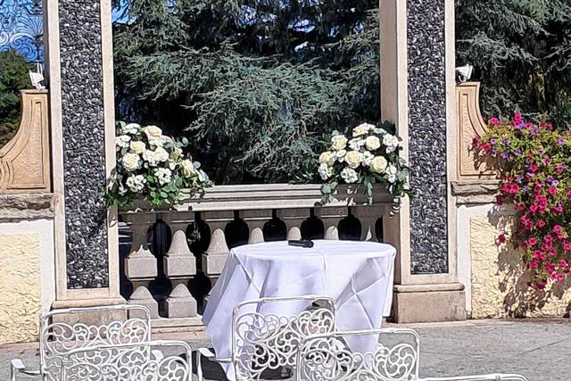 wedding flower at grand hotel des iles borromees 1.jpg