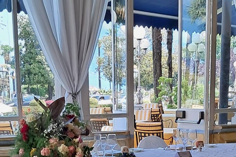Elegant Wedding Reception at R