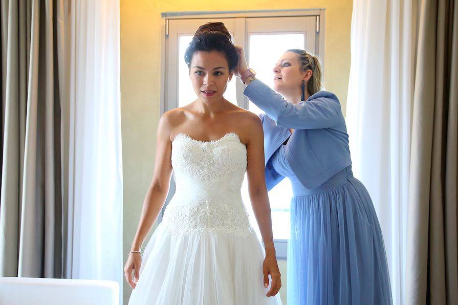 The bride getting ready