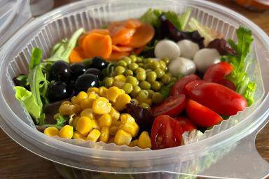 Box delivery salad