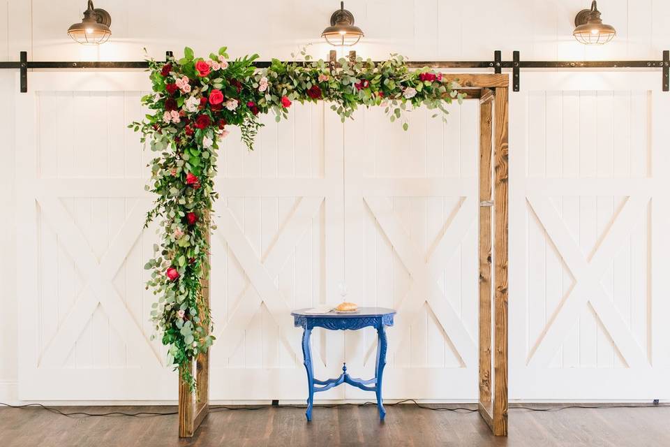 Ceremony arch