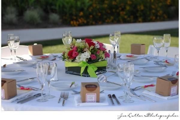 Centerpiece from a wedding at the Laguna Cliffs Marriott Resort and Spa in Dana Point, Ca. Thank you to Joe Latter Photography for sharing the photo with us.