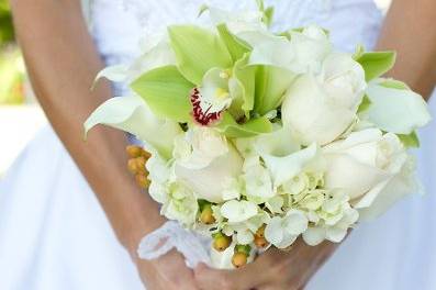 Bridal bouquet for a wedding at St Edwards Catholic Church in Dana Point, Ca