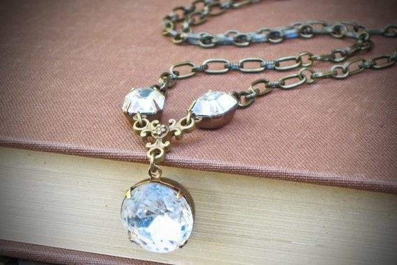 Vintage Rhinestone Necklace