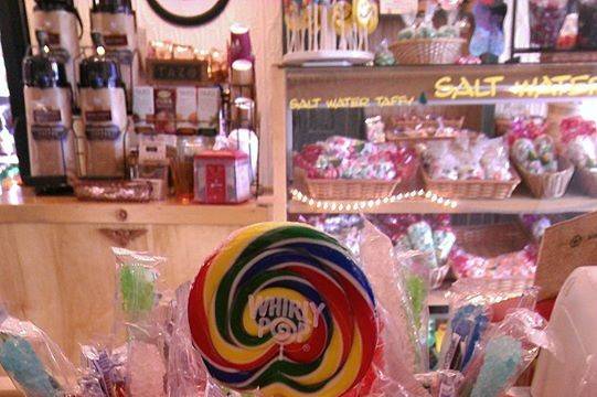 Nina's Sweet Shoppe