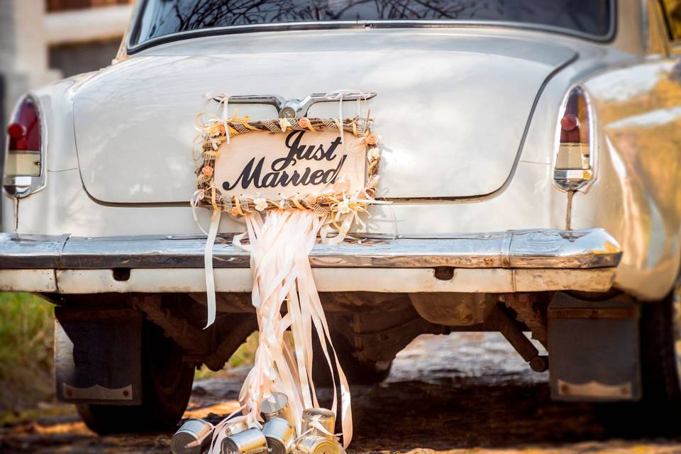 Just Married sign