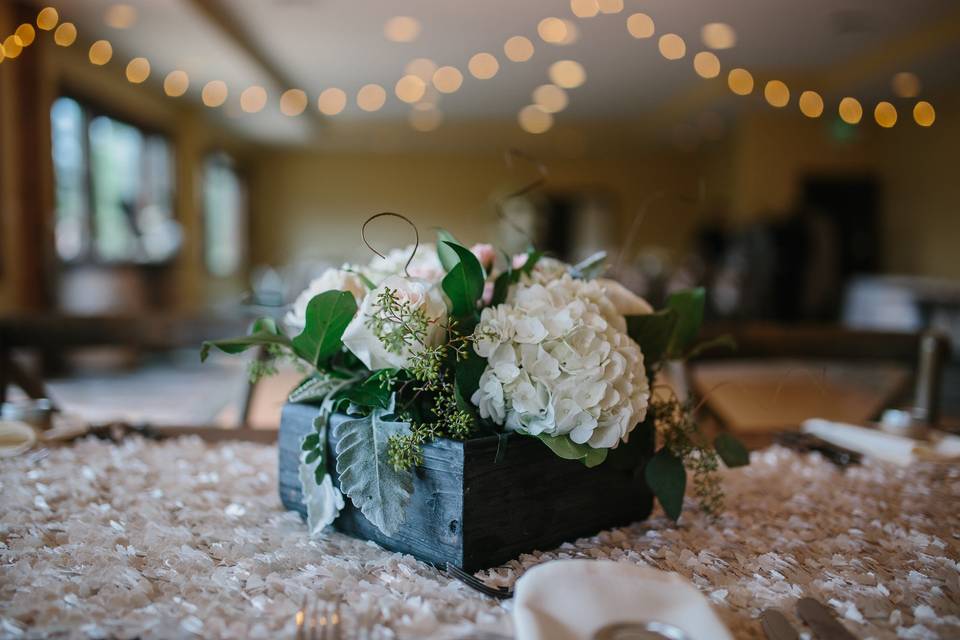 Table centerpiece